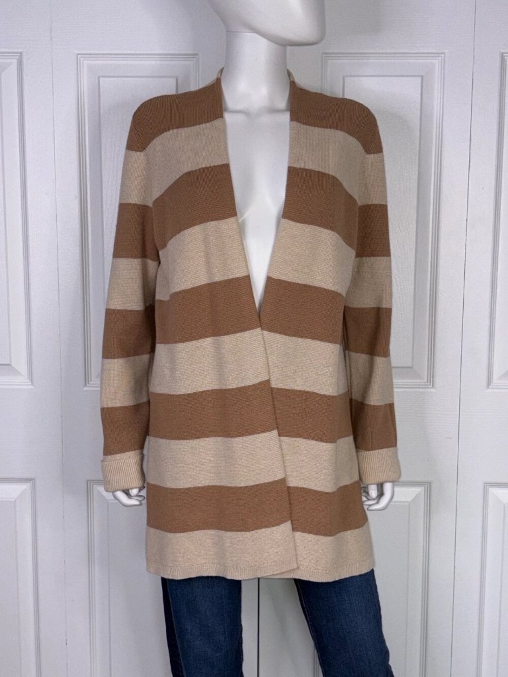 CYRUS women's knit cardigan size large